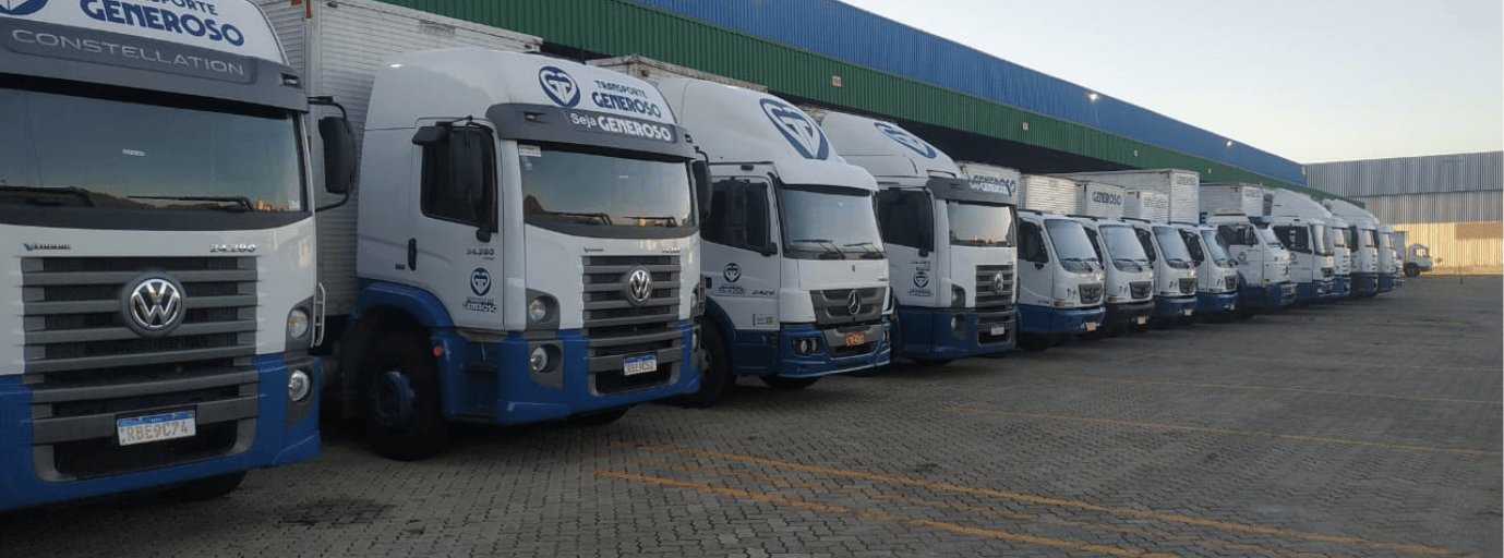 Imagem de caminhões